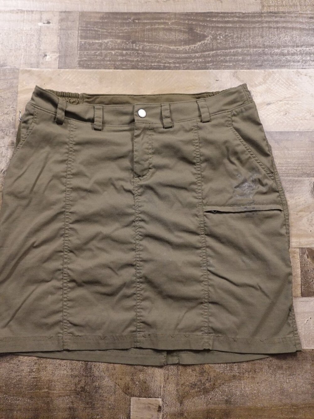 Duluth Trading Dry on the Fly Skort Women’s 16 Olive Green Hiking Outdoor FAIR